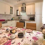 Visnja 1 - With Private Pool And Seaview Apartamento *