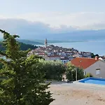 Apartamento Visnja 1 - With Private Pool And Seaview Vrbnik (Primorje-Gorski Kotar)
