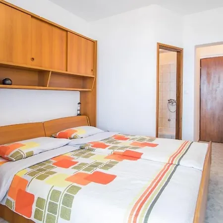 Apartman Visnja 1 - With Private Pool And Seaview