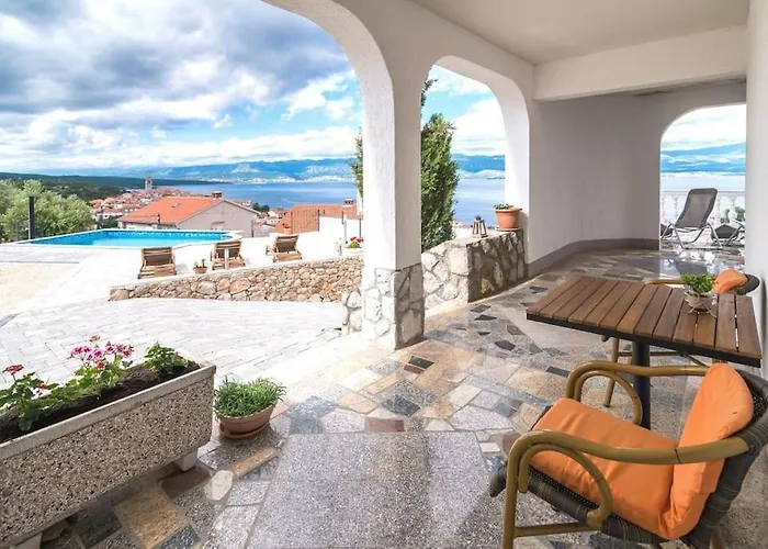 Visnja 1 - With Private Pool And Seaview * Врбник